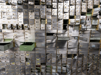 JPMorgan closes Compass mining pool accounts