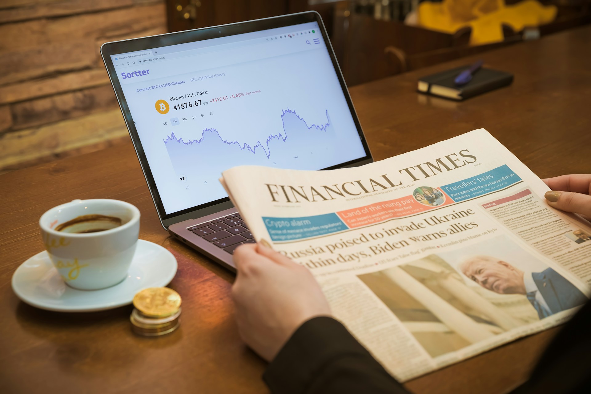 How Forex Trading Enhances Financial Literacy