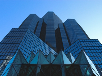 Prop Firm Software: MT4 and MT5 Solutions for Proprietary Trading