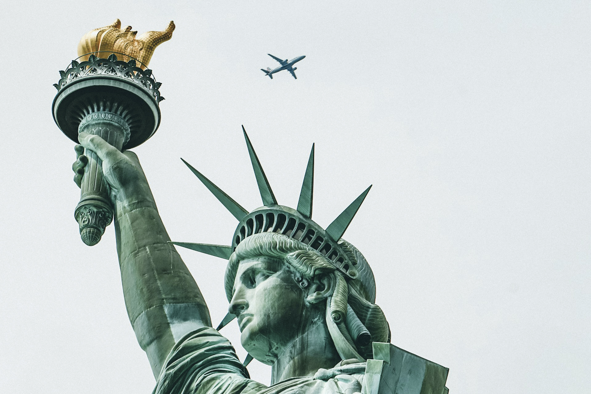US Visa Bond Pilot Program: Up to $15,000 Required from Travelers — What You Need to Know