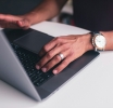 MetaTrader 4/5 Main Label — Extra Tools for Your Business