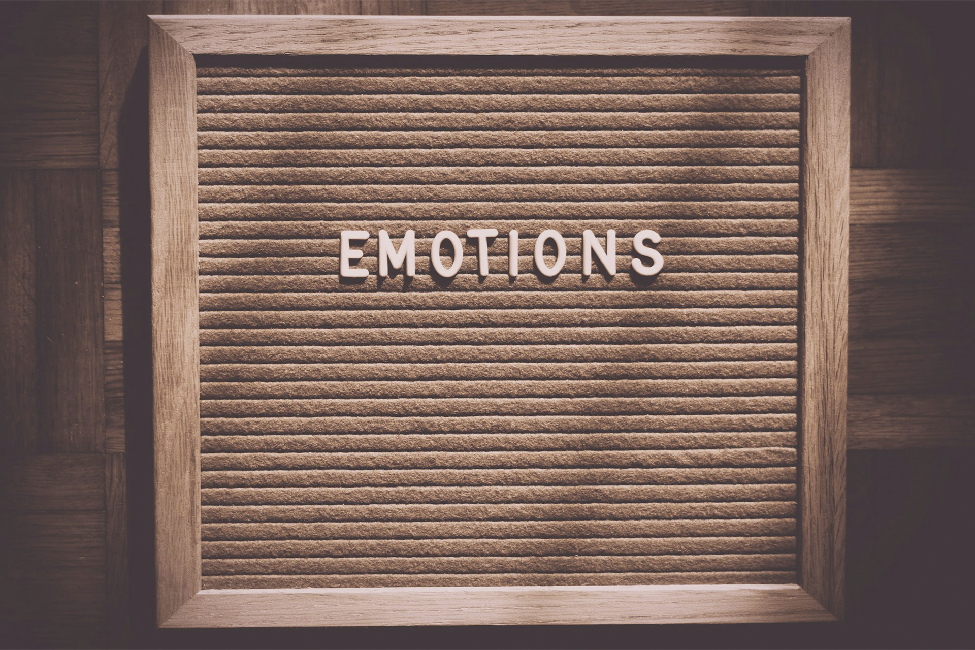 Elder's Markets and Trading Psychology: How Emotions Affect a Trader's Success