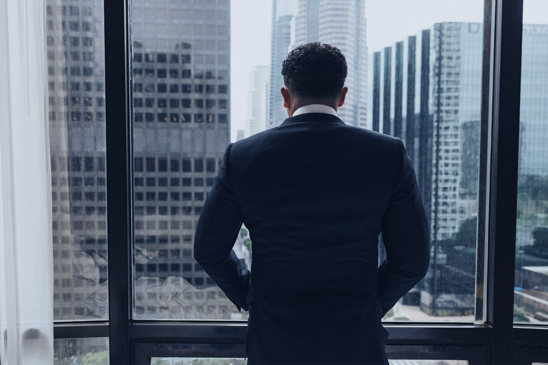 LP vs. Brokers: Who Really Controls Forex Spreads in 2025
