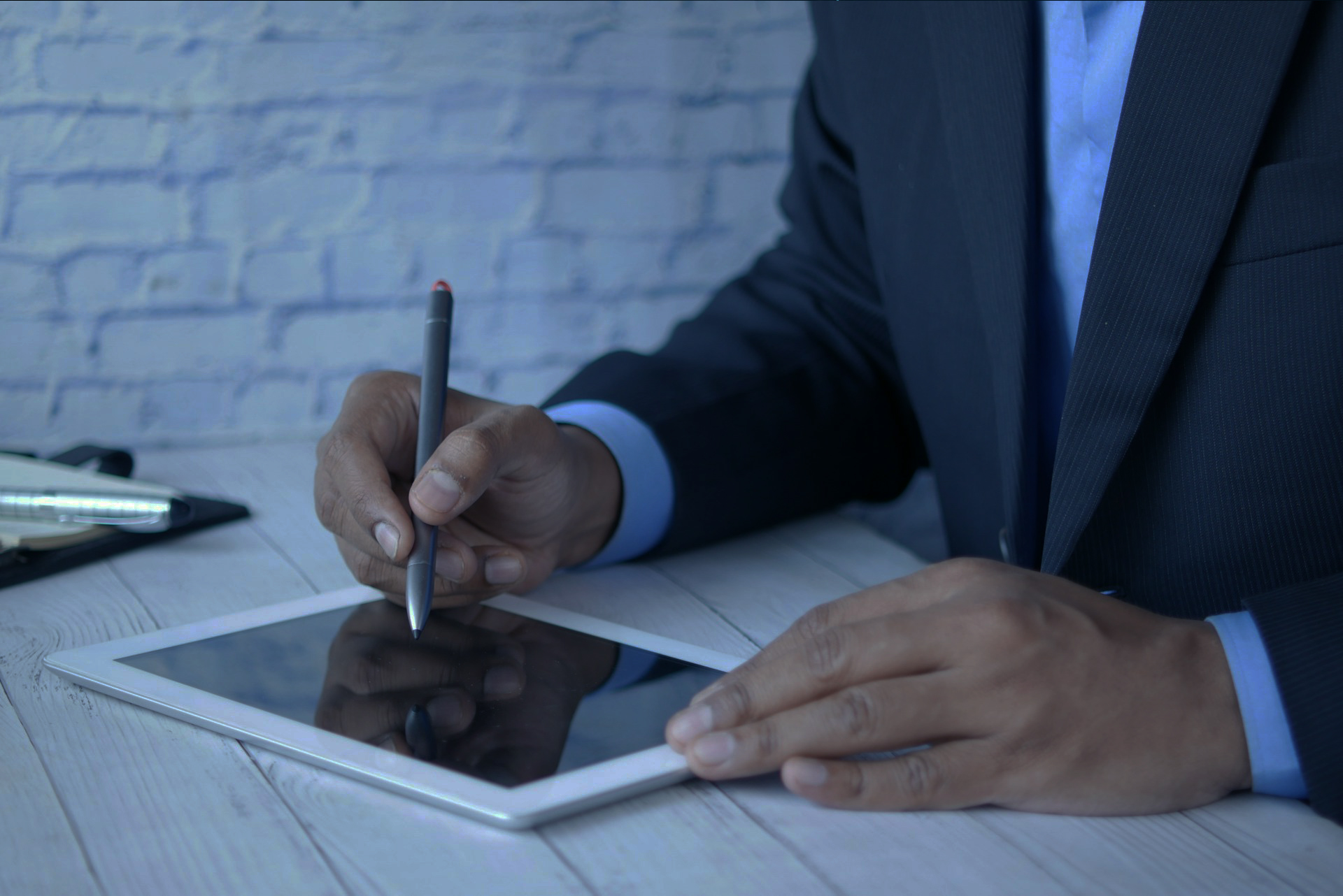 How to Choose the Right Fund Manager: Key Factors for Investors in 2025