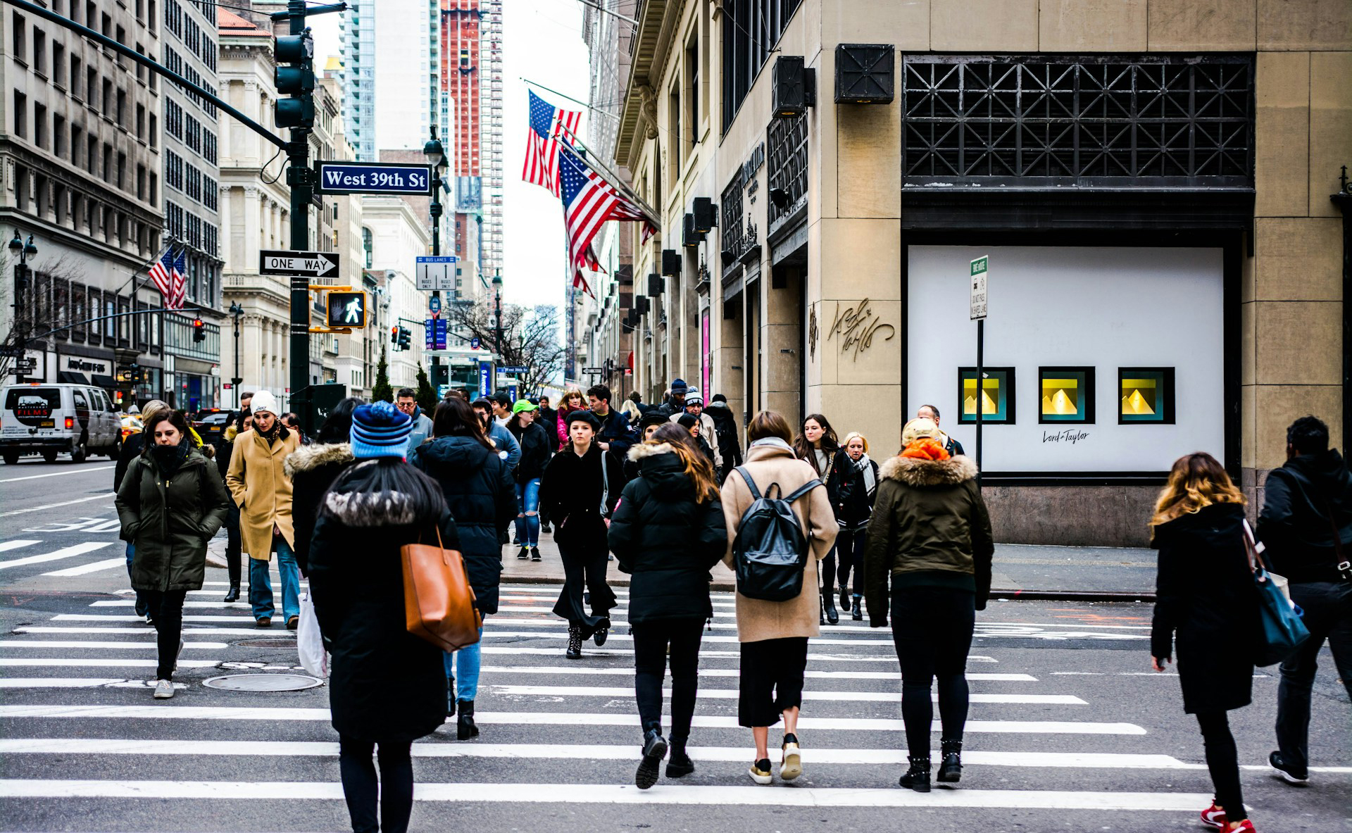 The Impact of Demographics and Social Media on Emerging Retail Trends in 2025 The Impact of Demographics and Social Media on Emerging Retail Trends in 2025