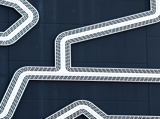 Onboarding Process: How CRM Accelerates the Path from Registration to the First Trade