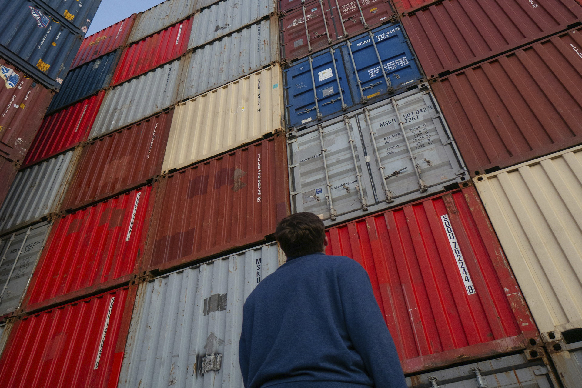 How to Trade in a Crisis: A Strategy for Survival and Growth in Volatile Markets How to Trade in a Crisis: A Strategy for Survival and Growth in Volatile Markets