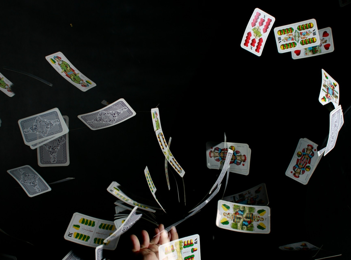 How Brain Scanning of Traders During Trading Shows Activation of Zones Linked to Gambling and Addiction