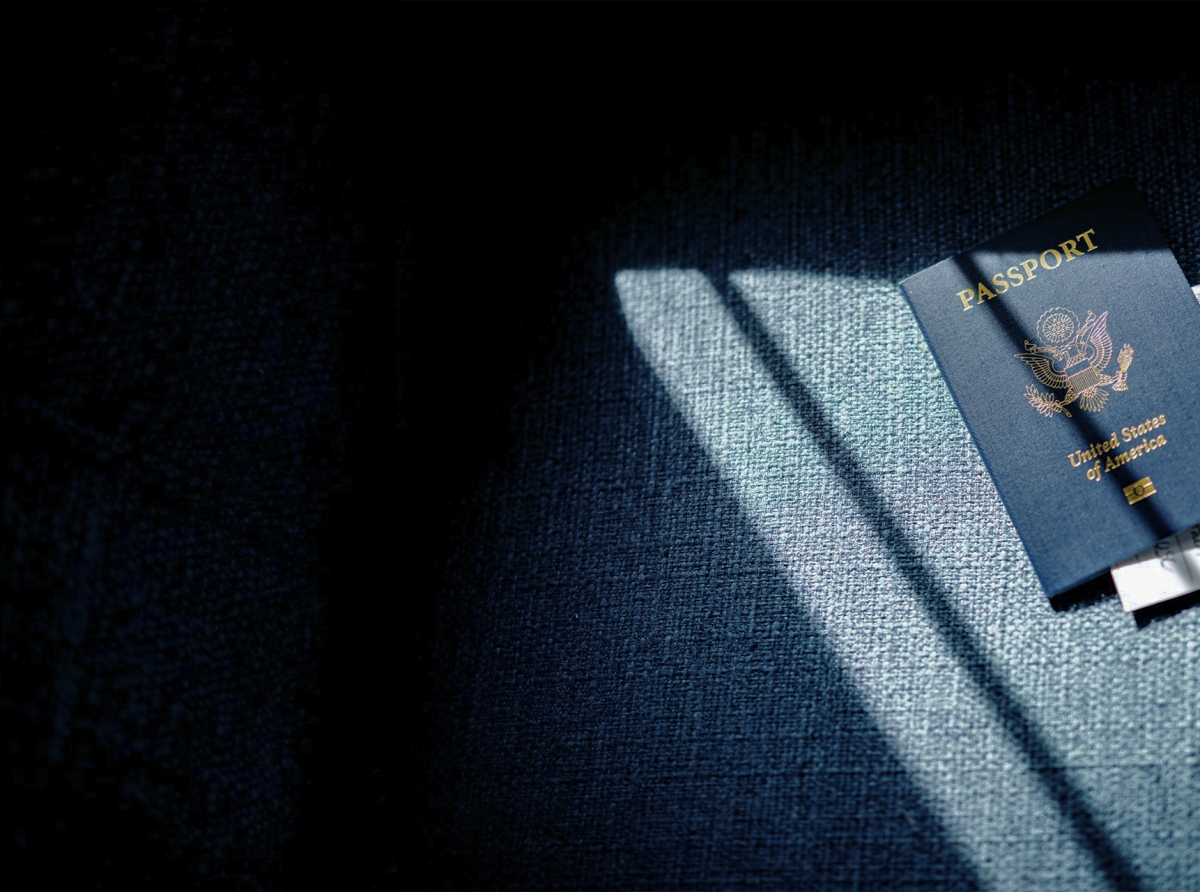 The US is suspending immigrant visas for citizens of 75 countries: what's behind the decision and what risks it creates