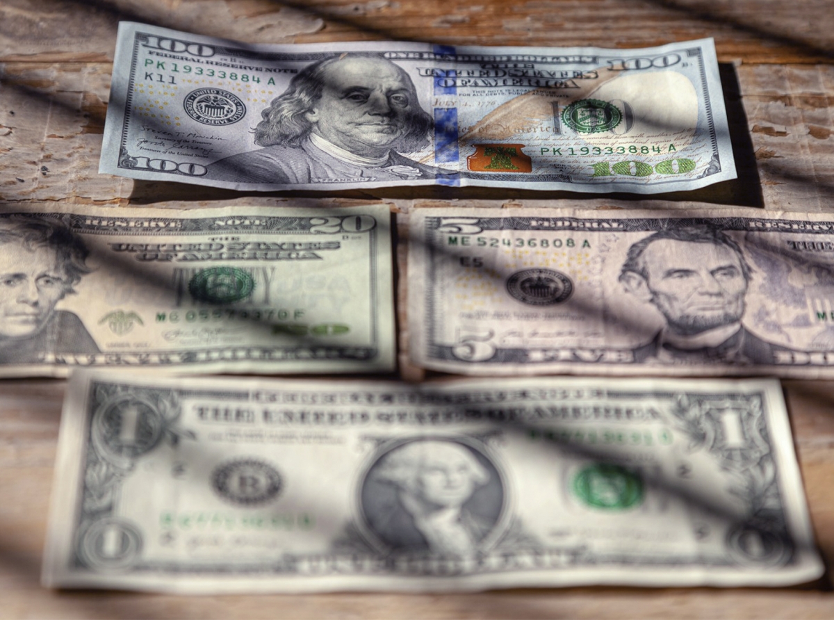 Currency Pairs as Business Partners: Mastering 1-2 Pairs for Expertise