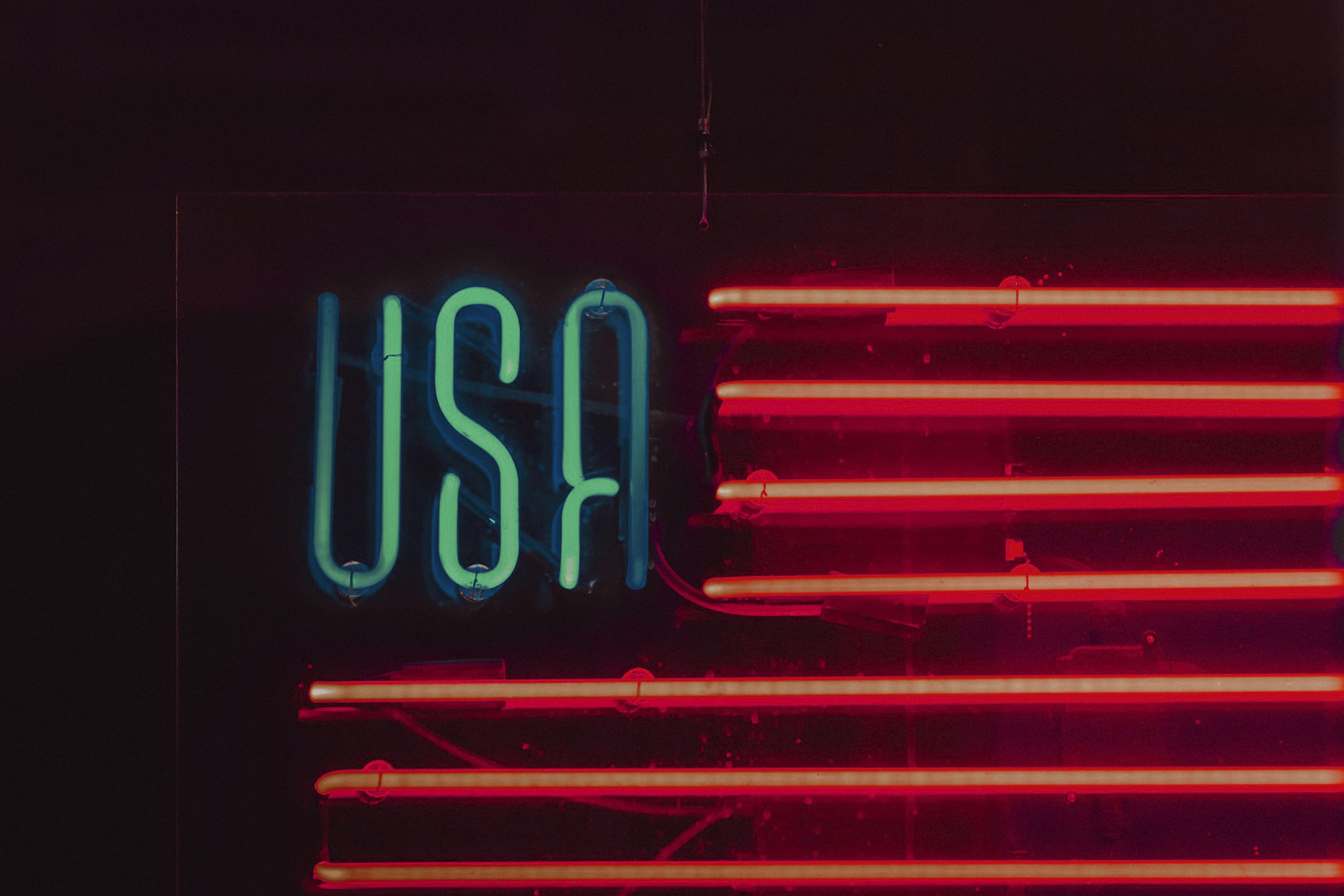 U.S. Cybersecurity Policy Shift: How the Trump Administration Is Redefining Relations with Technology Companies