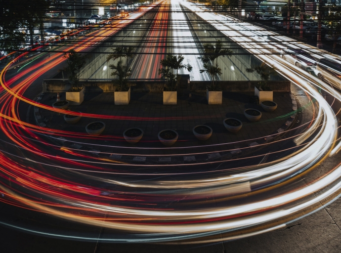 Unlimited Bandwidth for Multi-Account Trading: Why Fast Forex VPS Fits Unlimited Portfolio Management in 2026