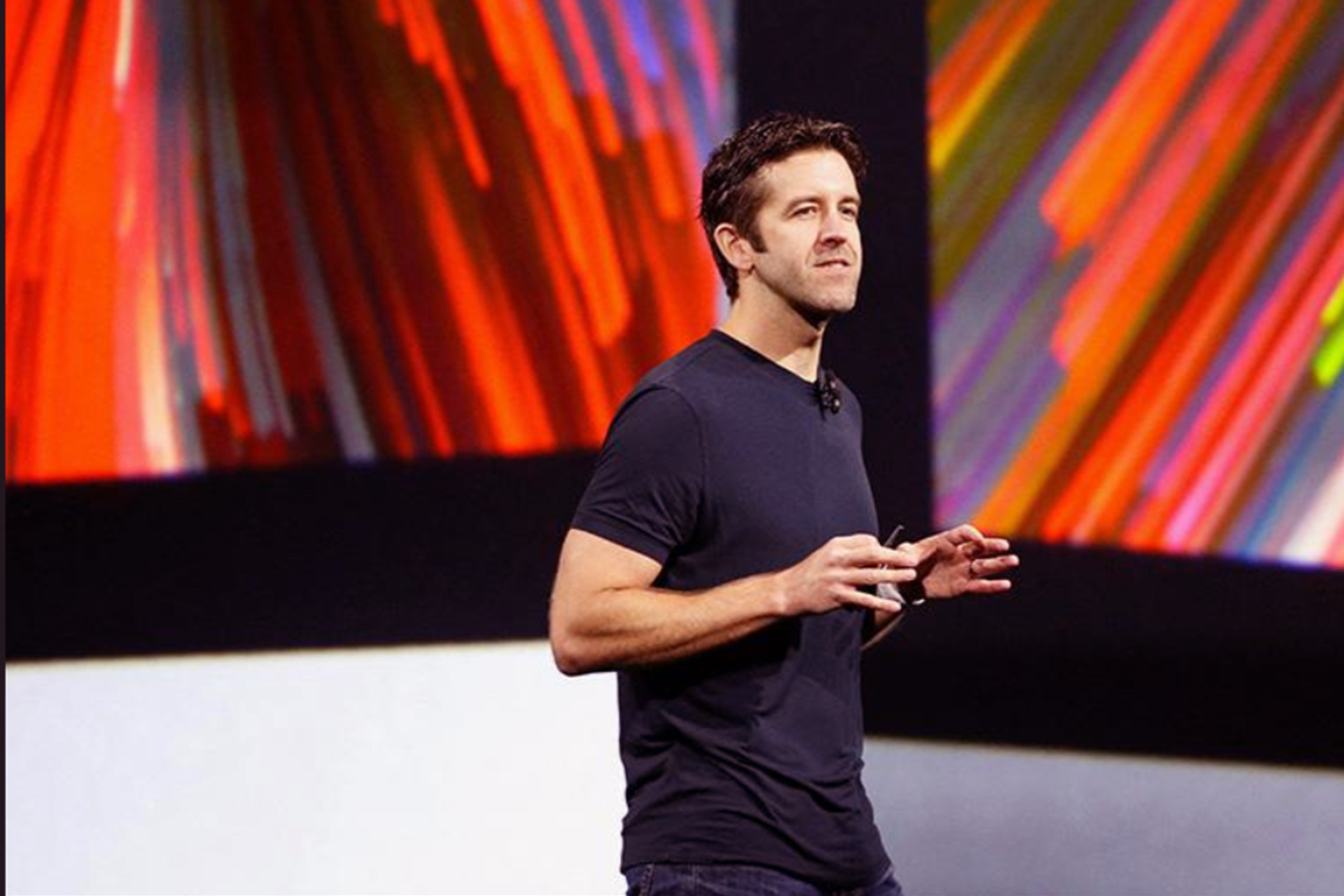 Apple AI Strategy 2026: Can John Ternus Catch Up?