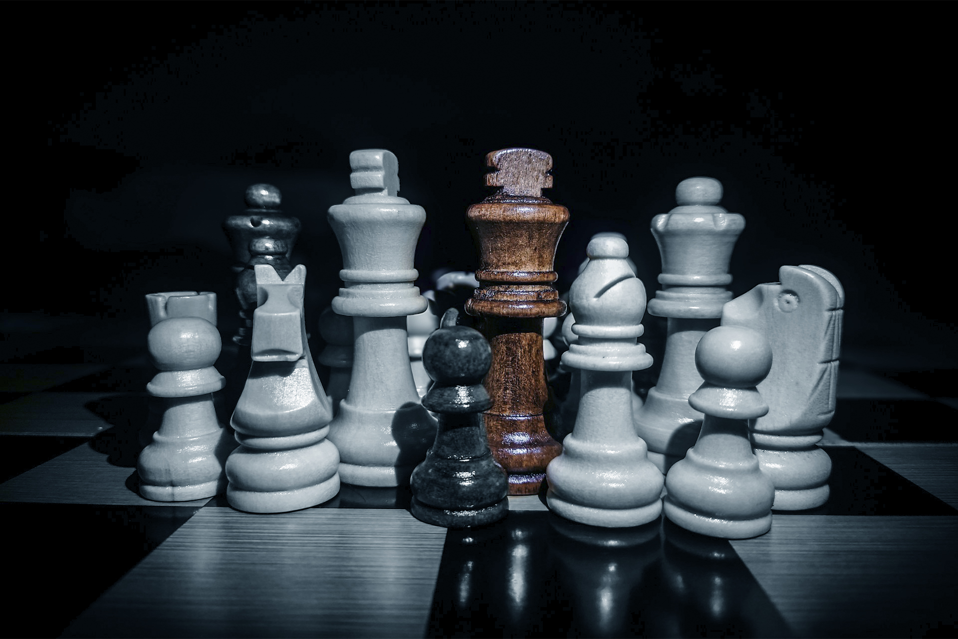 Trading Styles Comparison: Long-Term vs Short-Term vs Scalping