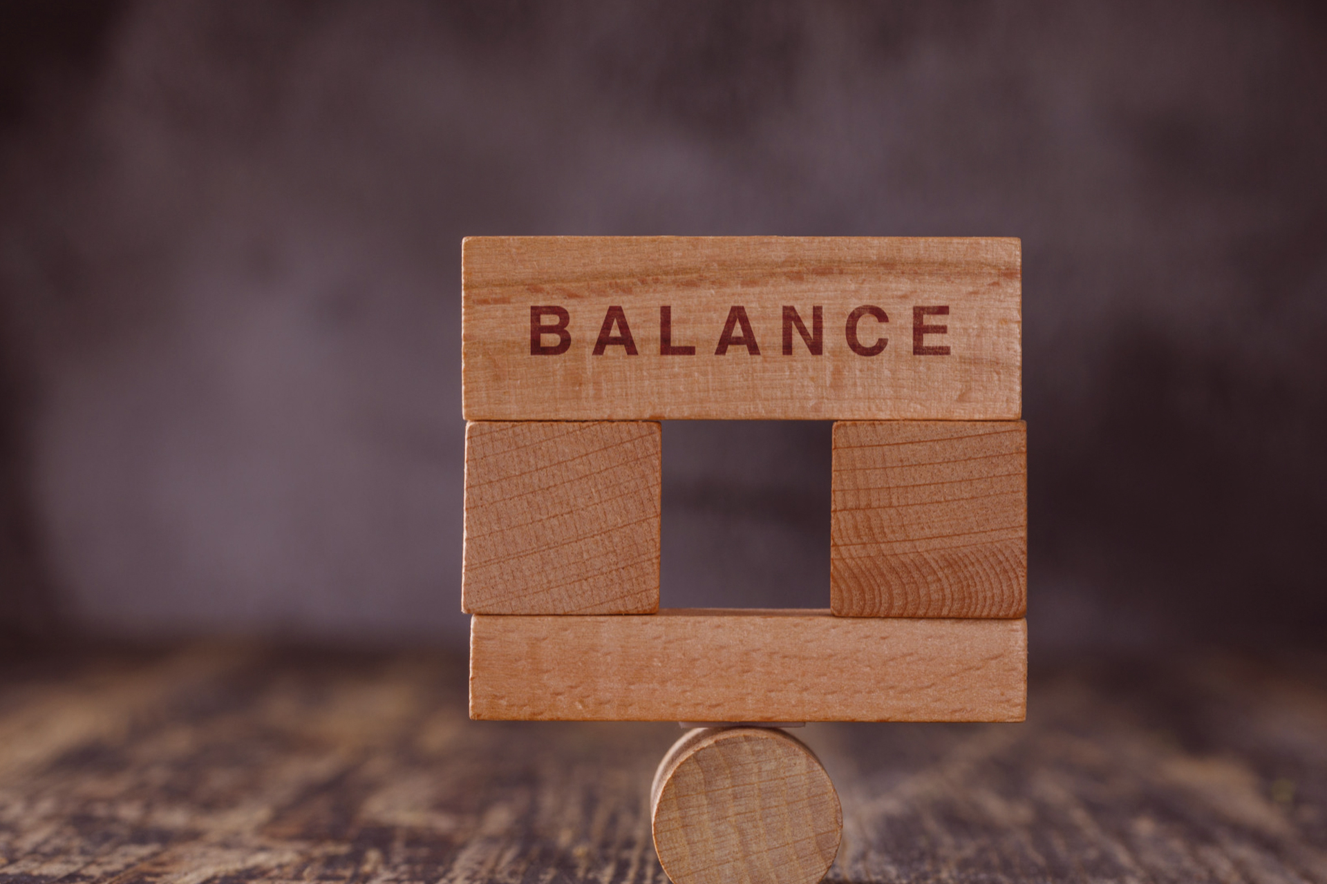 Trailing Drawdown in Prop Firms: Equity or Balance