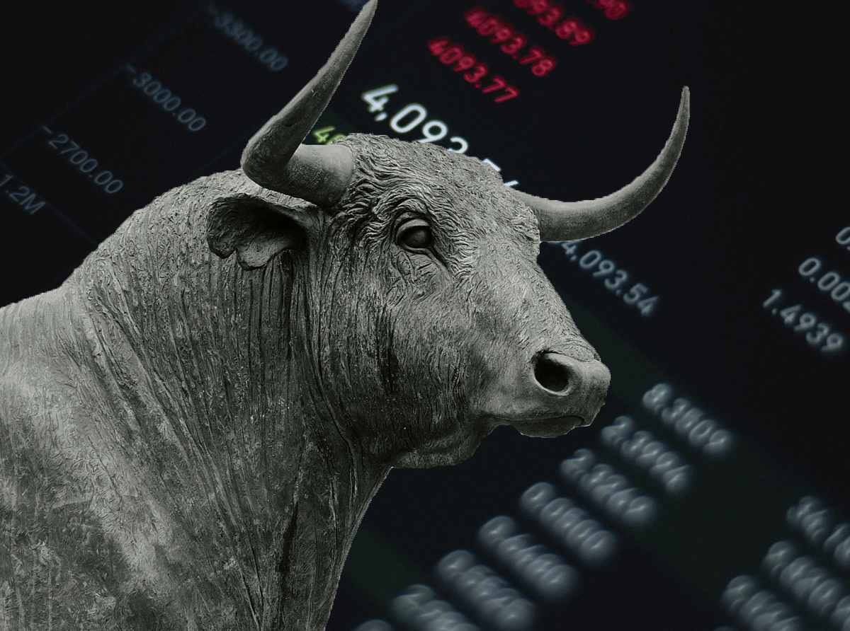 Bull Trap in Trading: How False Breakouts Trap Buyers Before a Collapse