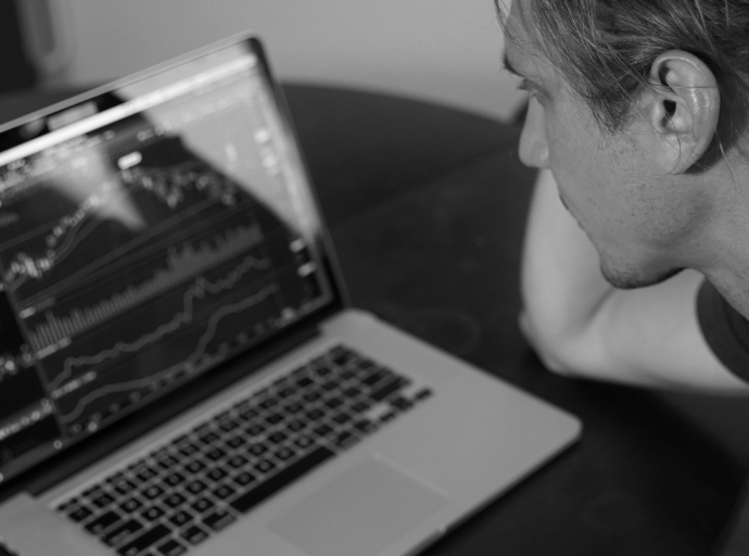Why Experienced Traders Handle Drawdowns Better but Struggle More During Prolonged Sideways Markets